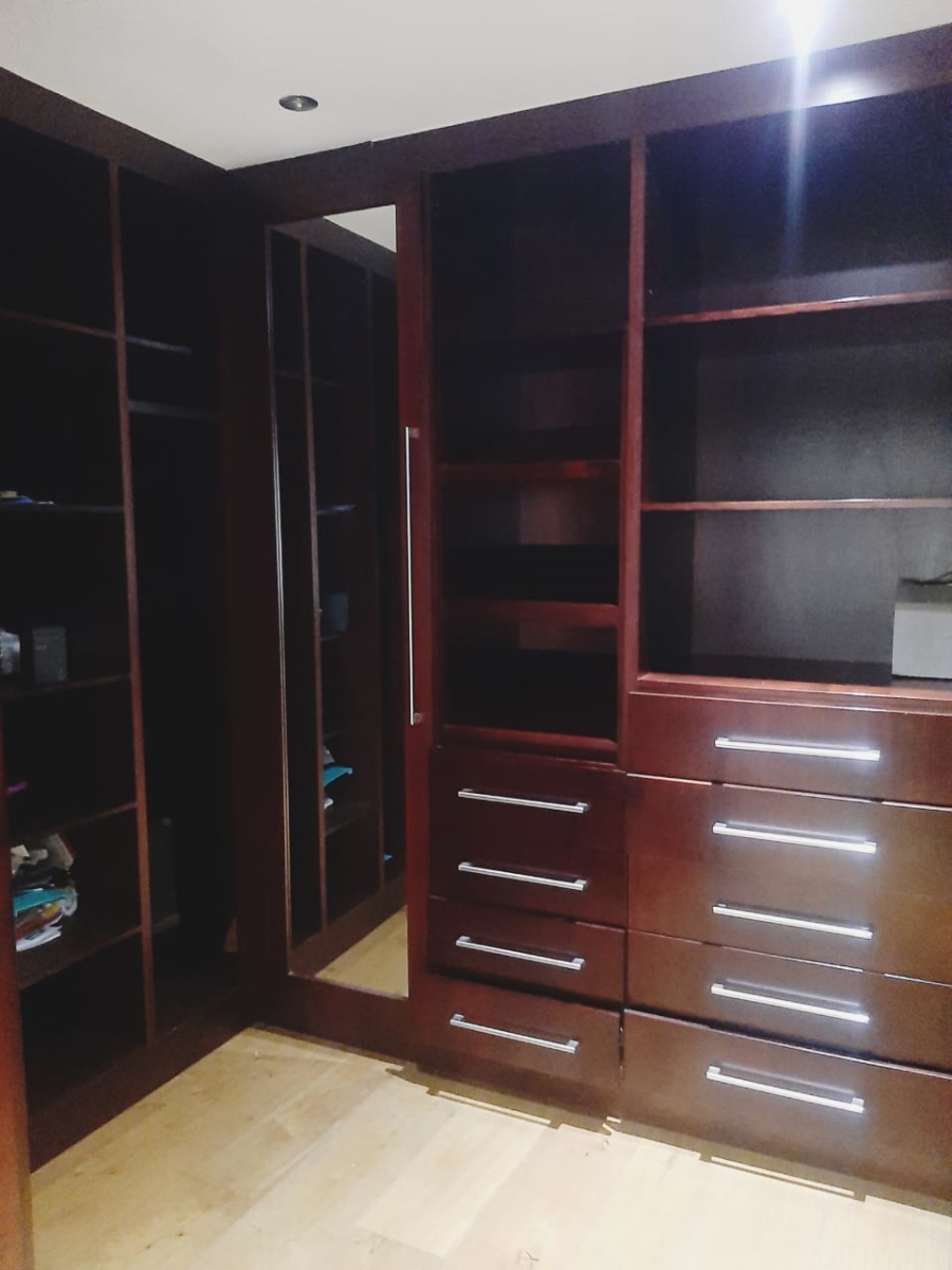 7 Bedroom Property for Sale in Amalinda Eastern Cape